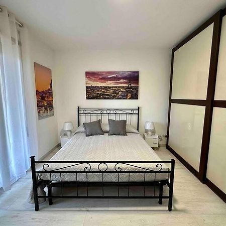 Appartamento Luminoso Domus Eur Roma Exterior foto